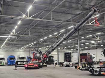 3353 8x4 / FASSI 71  T/M + JIB / CRANE / KRAN